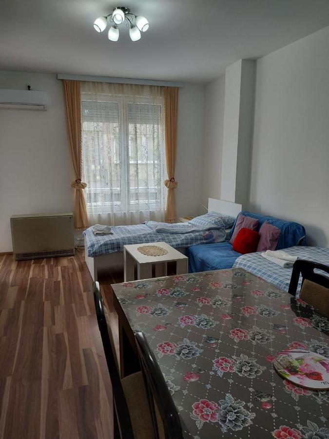 Adam' S Apartment 3 Κλάντοβο Εξωτερικό φωτογραφία